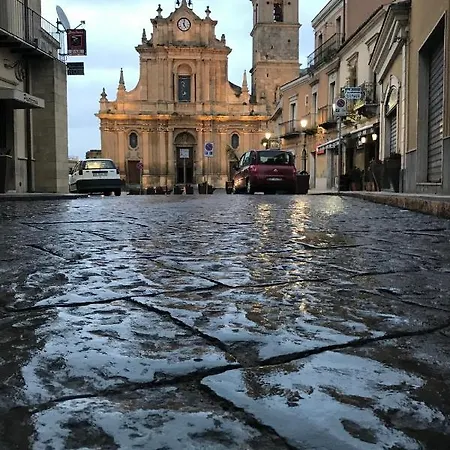 Sopra La Piazza *