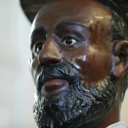 Sopra La Piazza Agira