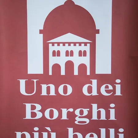 Sopra La Piazza Agira