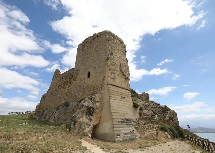 Sopra La Piazza Nyaraló